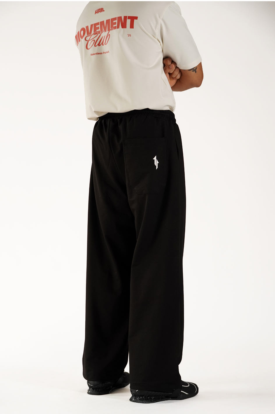 MVMNT SWEATPANTS BLACK