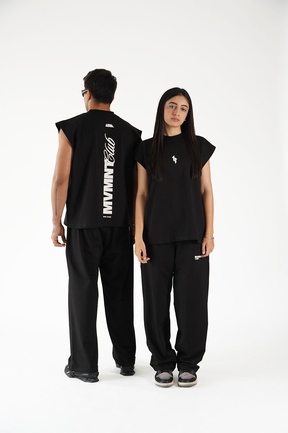 MVMNT VEST BLACK